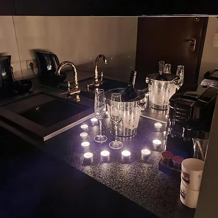 Apartment Black Swan *